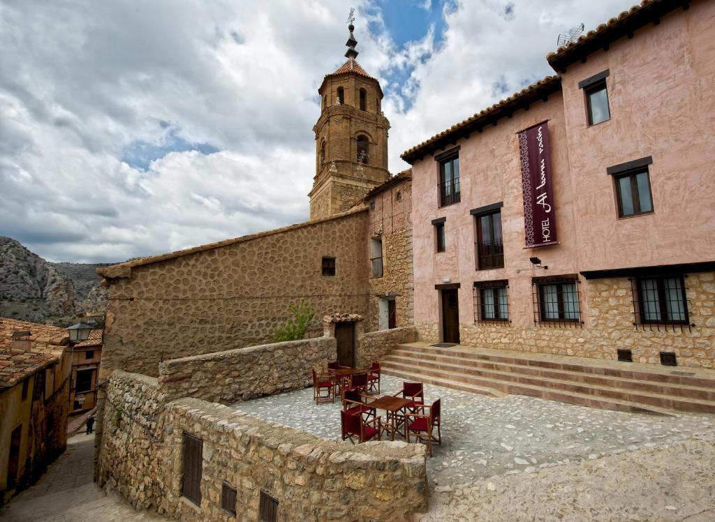 Hotel Albanuracin Albarracin Bagian luar foto